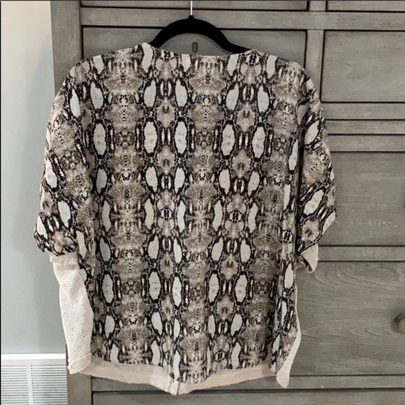 American Threads top! - Picture 3 of 6